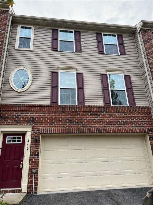240 Broadstone Dr, Mars, PA, 16046-5225 | Card Image