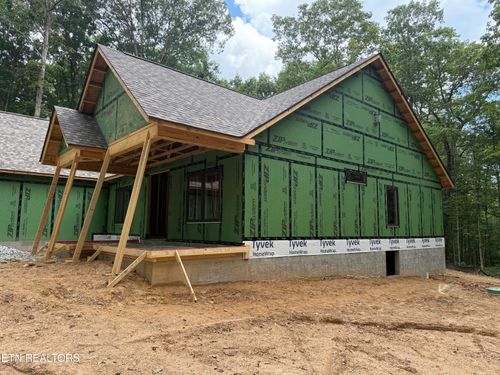 198 Albemarle Ln, Crossville, TN, 38558-8109 | Card Image