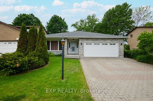 160 Beley Street, Brockville, ON, K6V6V5 | Card Image