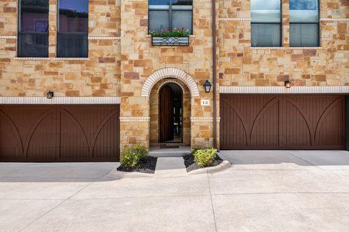 12-2505 Enfield Rd, Austin, TX, 78703-3740 | Card Image