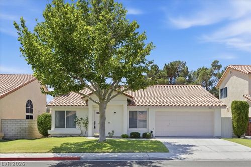 1623 Black Hills Way, North Las Vegas, NV, 89031-1525 | Card Image