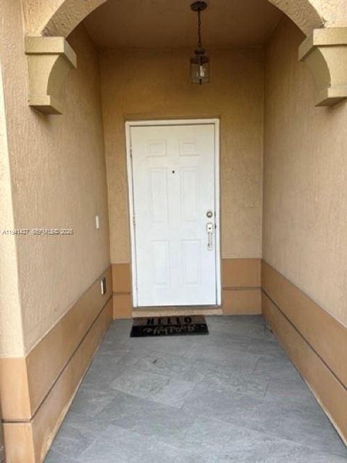 7-5-10850 Nw 82nd Ter, Doral, FL, 33178 | Card Image