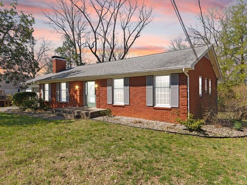 325 Maple Ave, Burnside, KY, 42519-9417 | Card Image