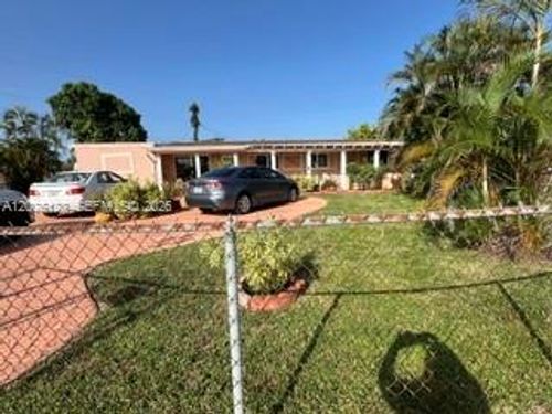 17201 Nw 54th Ct, Miami Gardens, FL, 33055-3913 | Card Image