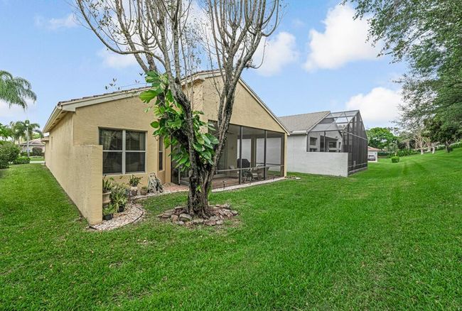 7562 Starfish Reef Ln, House other with 3 bedrooms, 2 bathrooms and null parking in Lake Worth FL | Image 40