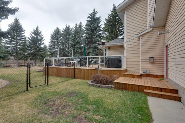 7 Dickens Lane, Home with 4 bedrooms, 3 bathrooms and 5 parking in Lacombe AB | Image 36