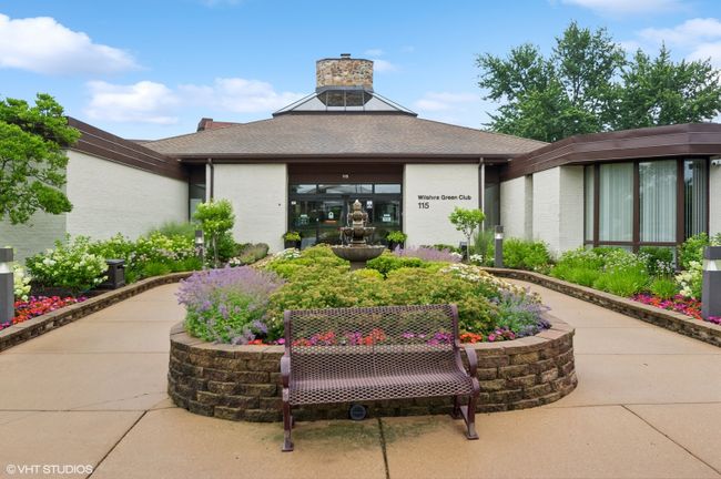UNIT-103E - 125 Acacia Cir, Condo with 3 bedrooms, 3 bathrooms and 74 parking in Indian Head Park IL | Image 29
