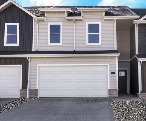 9112 Robinson Dr, West Des Moines, IA, 50266-8798 | Card Image