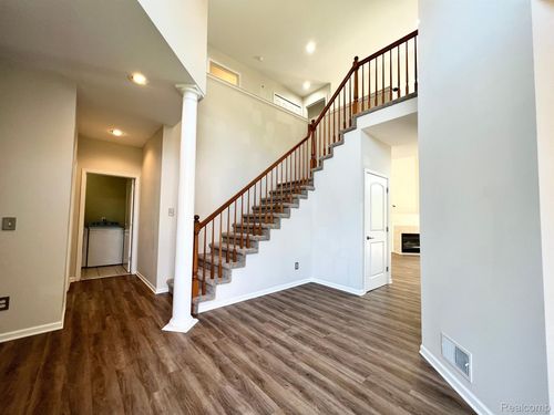 20-1076 Maya Ct, TROY, MI, 48085-4967 | Card Image