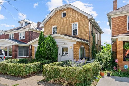 1420 Bellaire Pl, Brookline, PA, 15226-1908 | Card Image