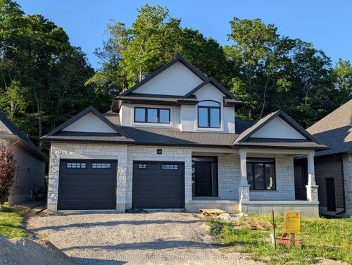 49 Sunview Dr, Norwich, ON, N0J1P0 | Card Image