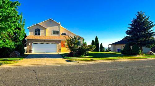 365 E 3350 N, North Ogden, UT, 84414-1572 | Card Image