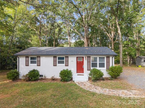 508 S Jackson Ave, Waxhaw, NC, 28173-8861 | Card Image