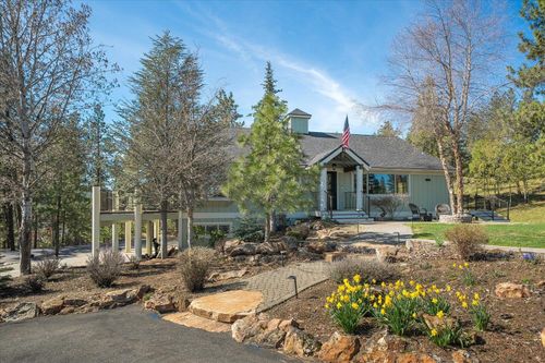 2712 N Chase Ln, Liberty Lake, WA, 99019-8632 | Card Image