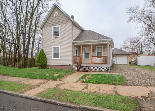 104 12th St Nw, Massillon, OH, 44647-6212 | Card Image