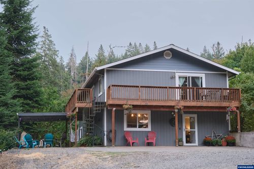38174 Franklin Butte Rd, Scio, OR, 97374-9102 | Card Image