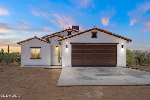 3750 S Neal Ave, Tucson, AZ, 85735-9222 | Card Image