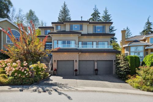 30 Shoreline Cir, Port Moody, BC, V3H4V9 | Card Image