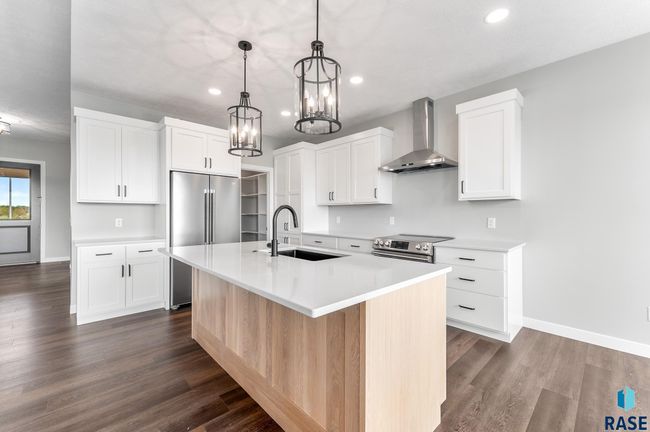 513 N Wildcat Dr, Townhouse with 3 bedrooms, 3 bathrooms and null parking in Sioux Falls SD | Image 17