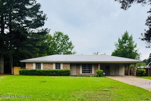 738 Black Oak Circle, Pearl, MS, 39208 | Card Image