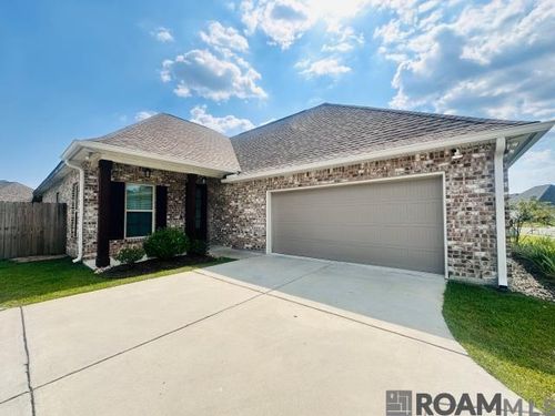 17142 Shearwater Trce, Prairieville, LA, 70769-5886 | Card Image