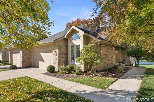 2037 Tall Meadow St Ne, Grand Rapids, MI, 49505-6383 | Card Image