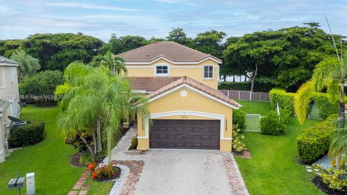 1012 Tupelo Way, Weston, FL, 33327-2024 | Card Image