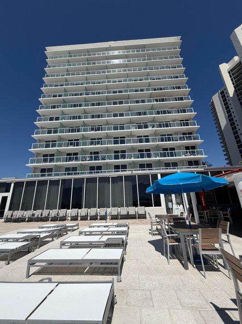 19201 Collins Ave, Sunny Isles Beach, FL, 33160-2202 | Card Image