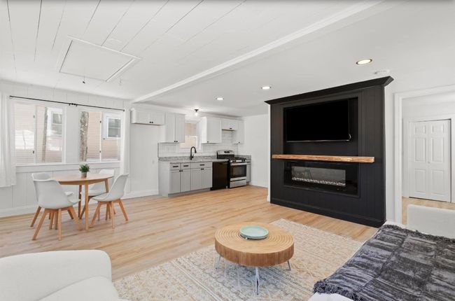 70 Broadway, House other with 2 bedrooms, 1 bathrooms and null parking in Amherst NH | Image 7