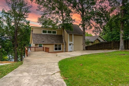 111 Oyster Bay Overlook, Hot Springs, AR, 71913-7731 | Card Image