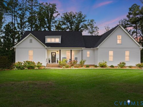 453 Knotty Mill Ln, Crewe, VA, 23930-2915 | Card Image