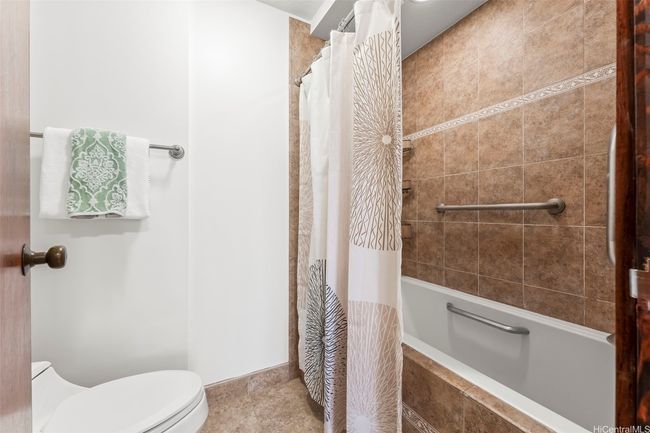 APT-19D - 4340 Pahoa Ave, Condo with 2 bedrooms, 2 bathrooms and 1 parking in Honolulu HI | Image 13