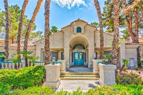 323-2251 Wigwam Pkwy, Henderson, NV, 89074-6233 | Card Image