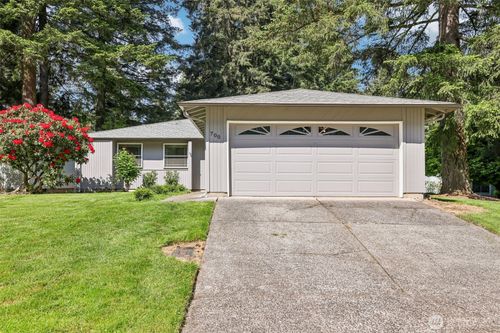 700 Ne 132nd Ave, Vancouver, WA, 98684-0842 | Card Image