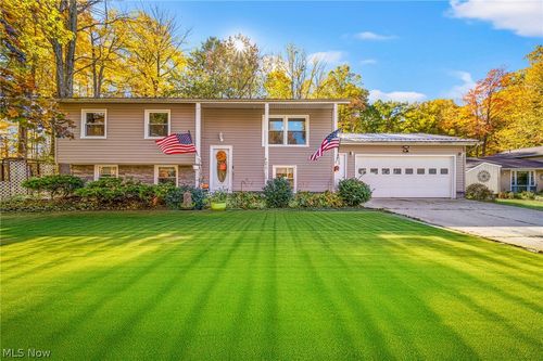 7435 Glenwood Rd, Conneaut, OH, 44030-3350 | Card Image