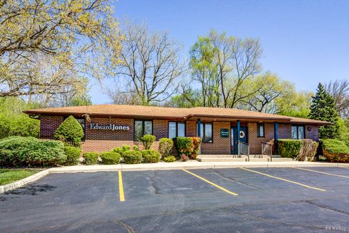 7101 Janes Ave, Woodridge, IL, 60517-2321 | Card Image