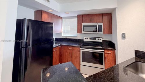 212-13060 Vista Isles Dr, Plantation, FL, 33325-1344 | Card Image