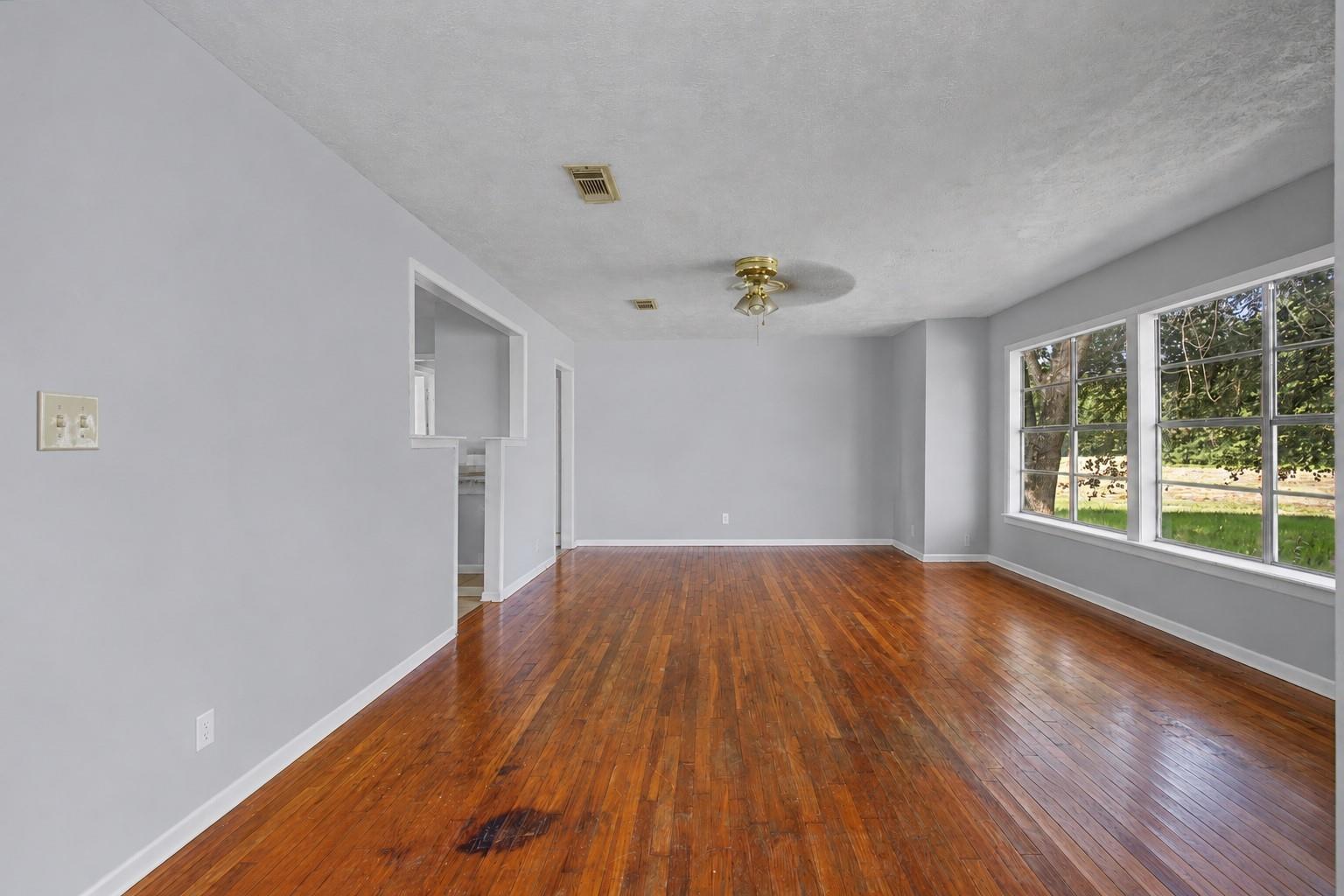 Residential in Lovelady 5