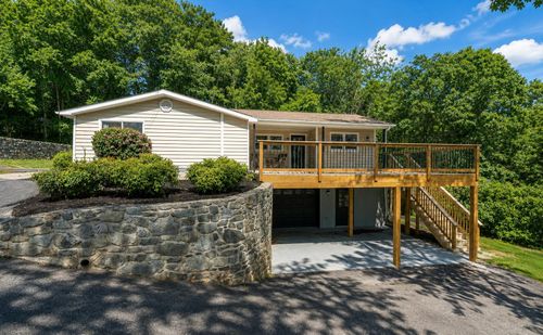 23 Brookside Ln, Moneta, VA, 24121-2347 | Card Image
