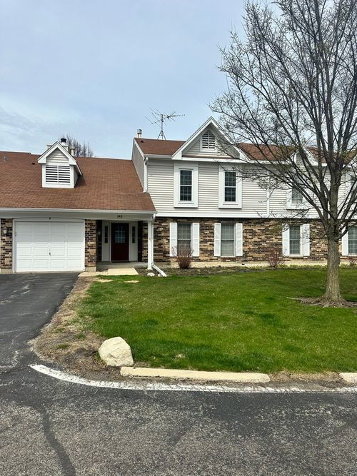 3-848 Chasefield Ln, Crystal Lake, IL, 60014-8465 | Card Image