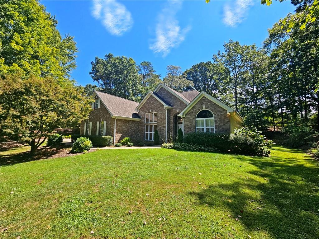 Celita Ct, Cleveland, GA 30528