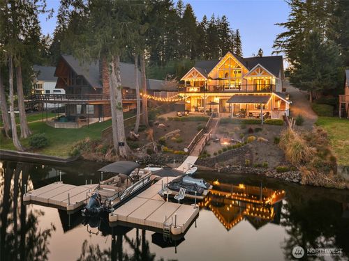 1870 E Mason Lake Dr W, Grapeview, WA, 98546-9531 | Card Image