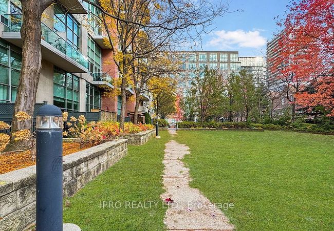 210 - 200 Manitoba St, Condo with 2 bedrooms, 2 bathrooms and null parking in Etobicoke ON | Image 22
