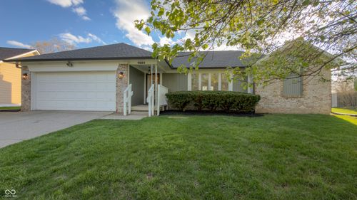 7524 Old Oakland Blvd West Dr, Indianapolis, IN, 46236-8881 | Card Image