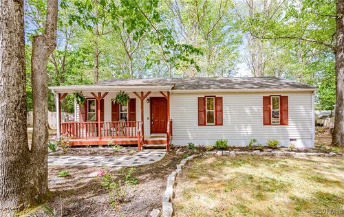 19508 Walker Ave, South Chesterfield, VA, 23834-5640 | Card Image