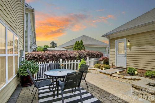 13624 Morehouse St, Huntersville, NC, 28078-3299 | Card Image