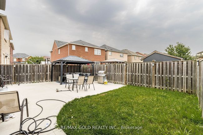 251 Father Tobin Rd, House other with 6 bedrooms, 4 bathrooms and 4 parking in Brampton ON | Image 39
