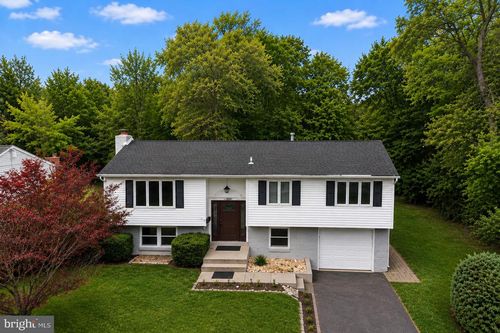 1104 Gorson Dr, WARMINSTER, PA, 18974-1927 | Card Image