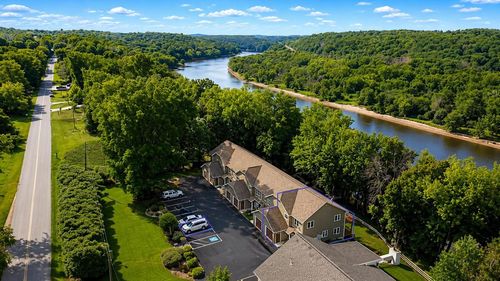 6-1066 Hillside Dr, Wisconsin Dells, WI, 53965-9181 | Card Image