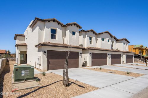 1253 Mission Nuevo Dr, Las Cruces, NM, 88011-7147 | Card Image